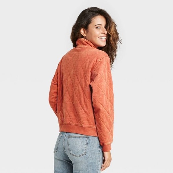 Quarter Zip Quilted Sweatshirt Universal Thread - Picture 2 of 2